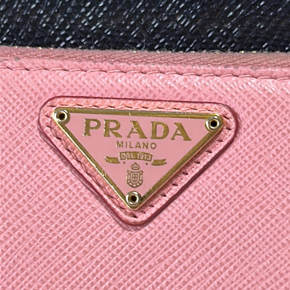 EUC Prada Large Zippy Wallet - Picture 8 of 13